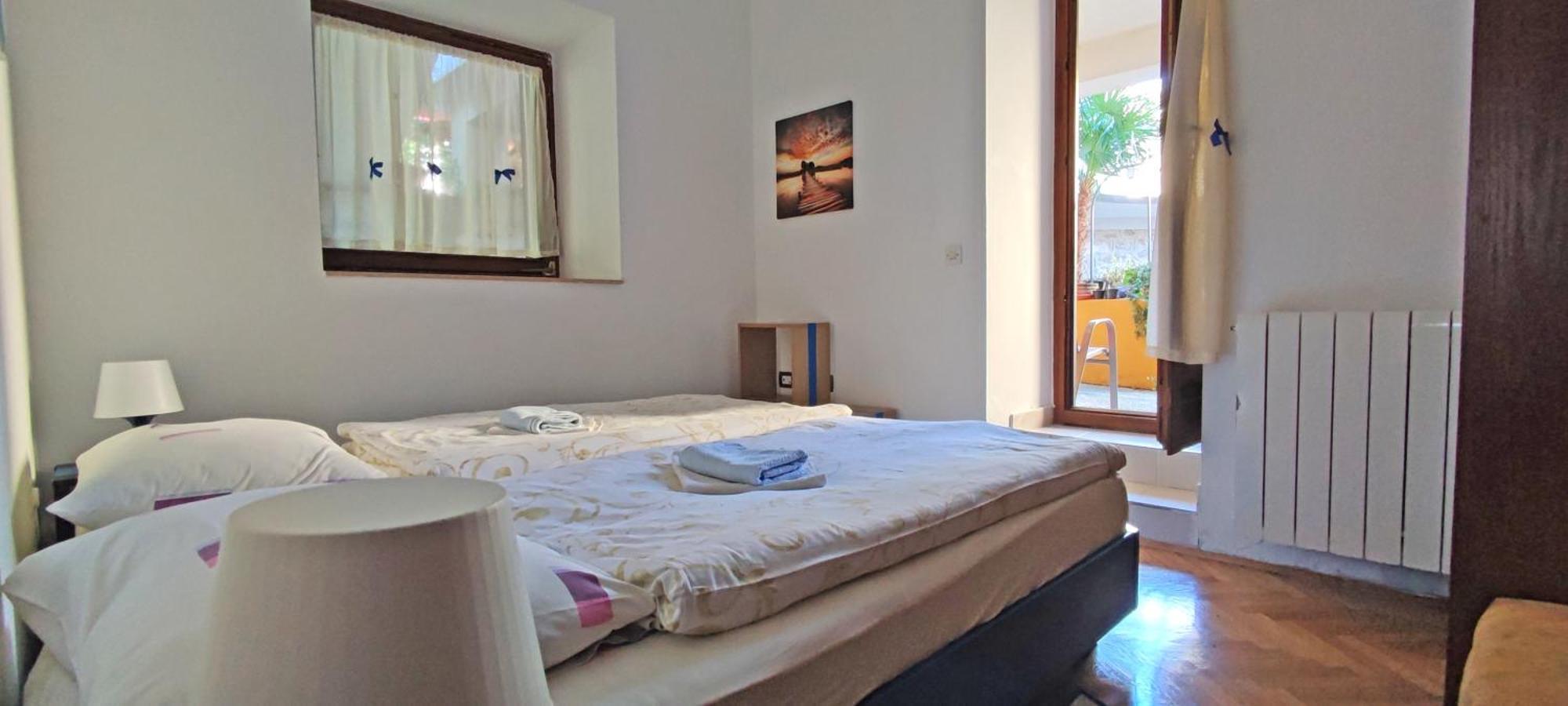 Ellena Sunshine Guest house 2*