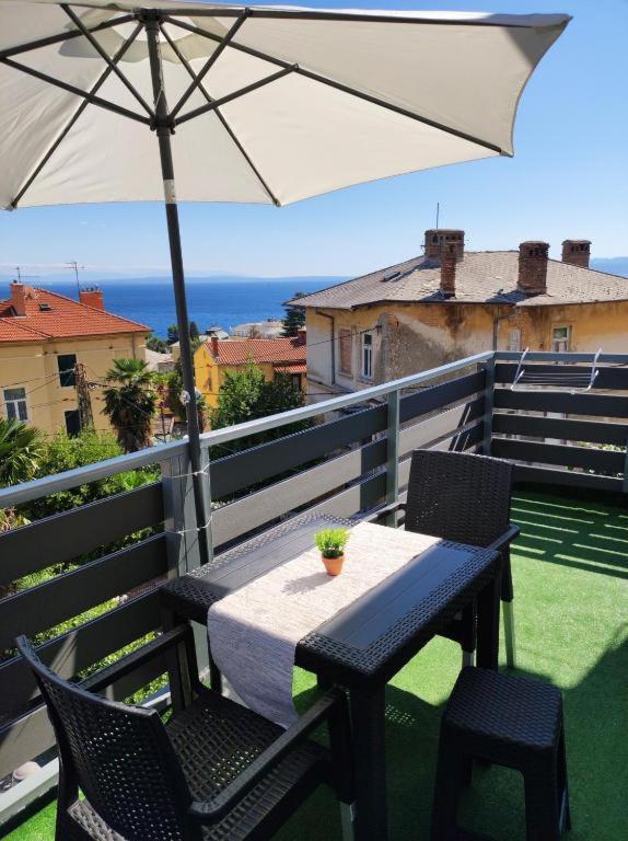 Gostinjska kuća Ellena Sunshine 2*