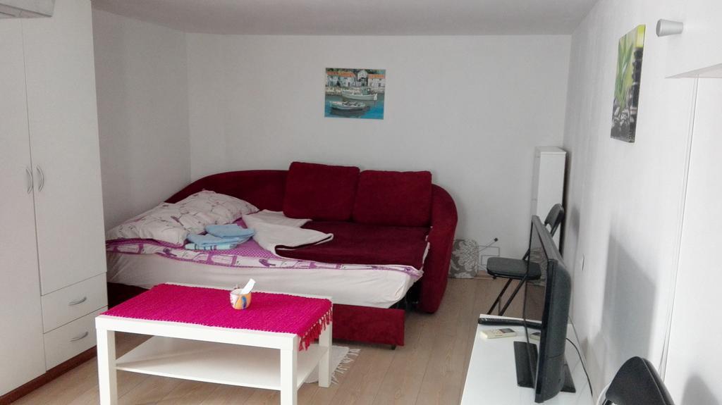 Ellena Sunshine Gostinjska kuća